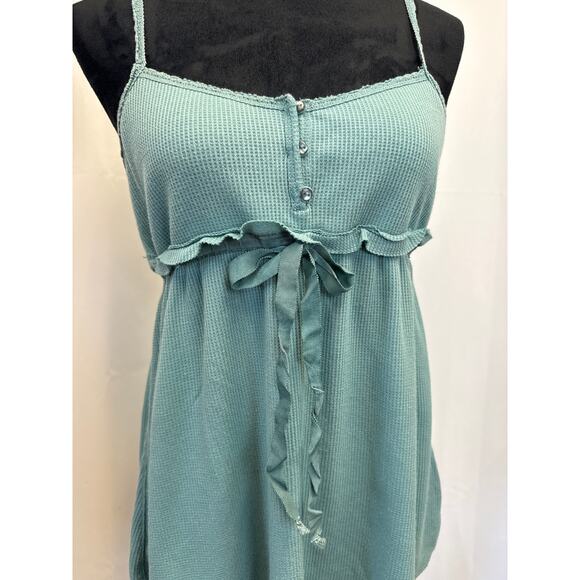 American Rag coquette top size L
Ptp-15
Length-20 - Picture 2 of 4